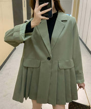 【動画あり】くすみグリーンフロントプリーツデザインジャケット - select store mirror me【動画あり】くすみグリーンフロントプリーツデザインジャケット163599564mirror meselect store mirror me163599564S
