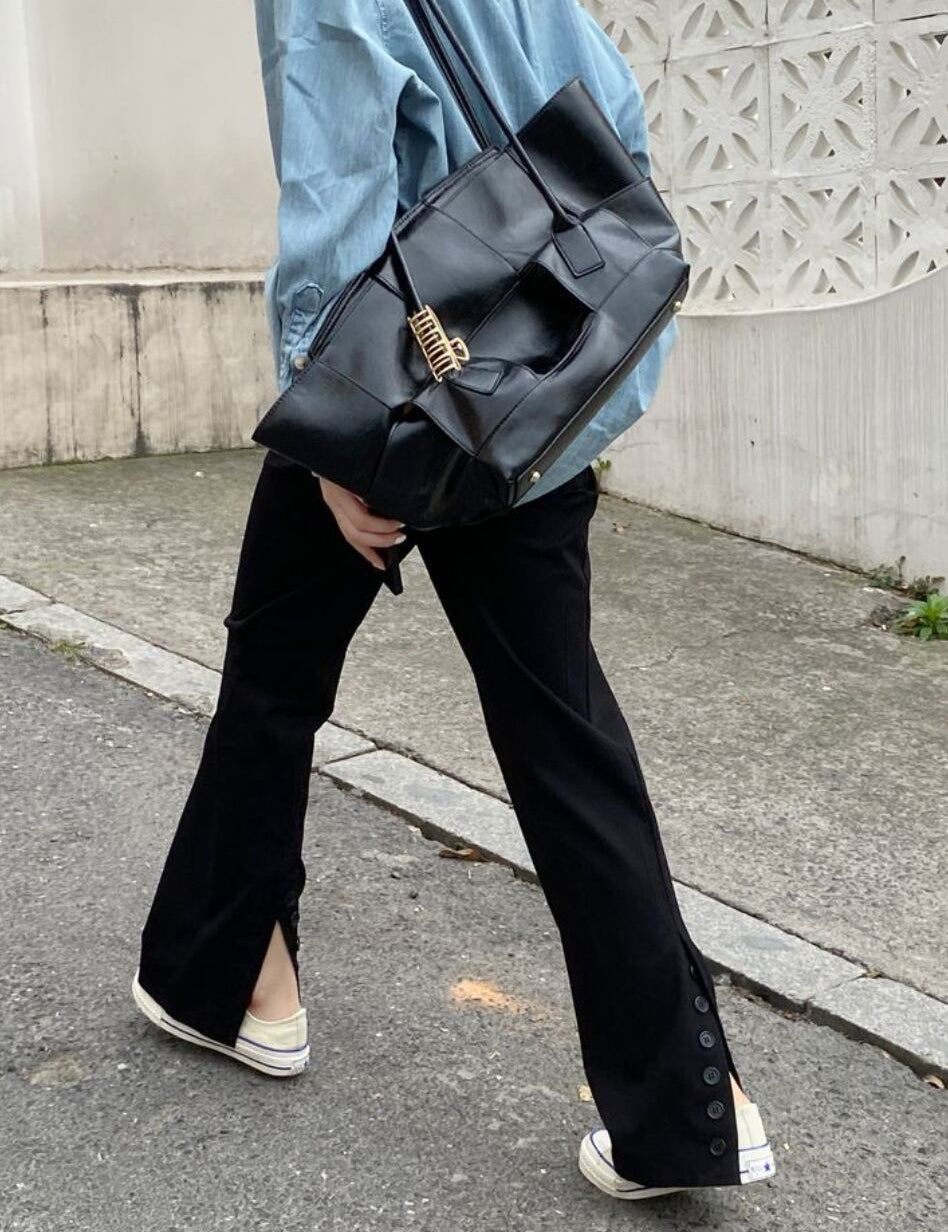 【動画あり】バックカットスリットボタンブラックパンツ - select store mirror me【動画あり】バックカットスリットボタンブラックパンツ185493043mirror meselect store mirror me185493043S