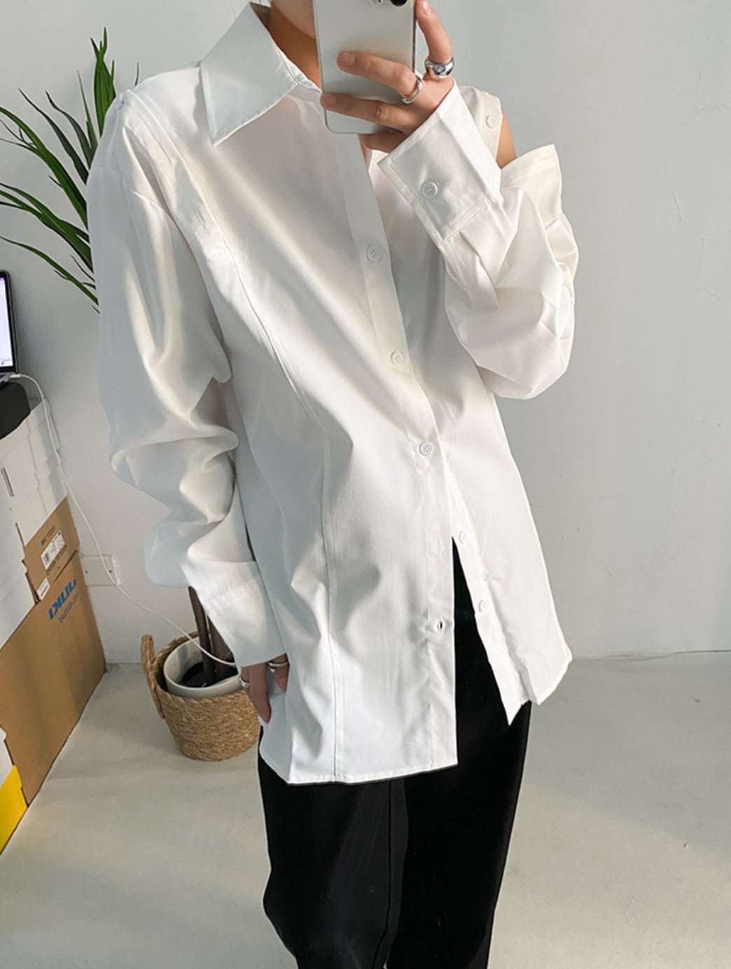 オーバーカットショルダーカッターシャツ - select store mirror meオーバーカットショルダーカッターシャツ186091653mirror meselect store mirror me186091653S