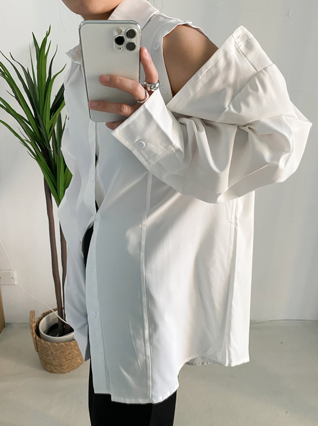 オーバーカットショルダーカッターシャツ - select store mirror meオーバーカットショルダーカッターシャツ186091653mirror meselect store mirror me186091653S