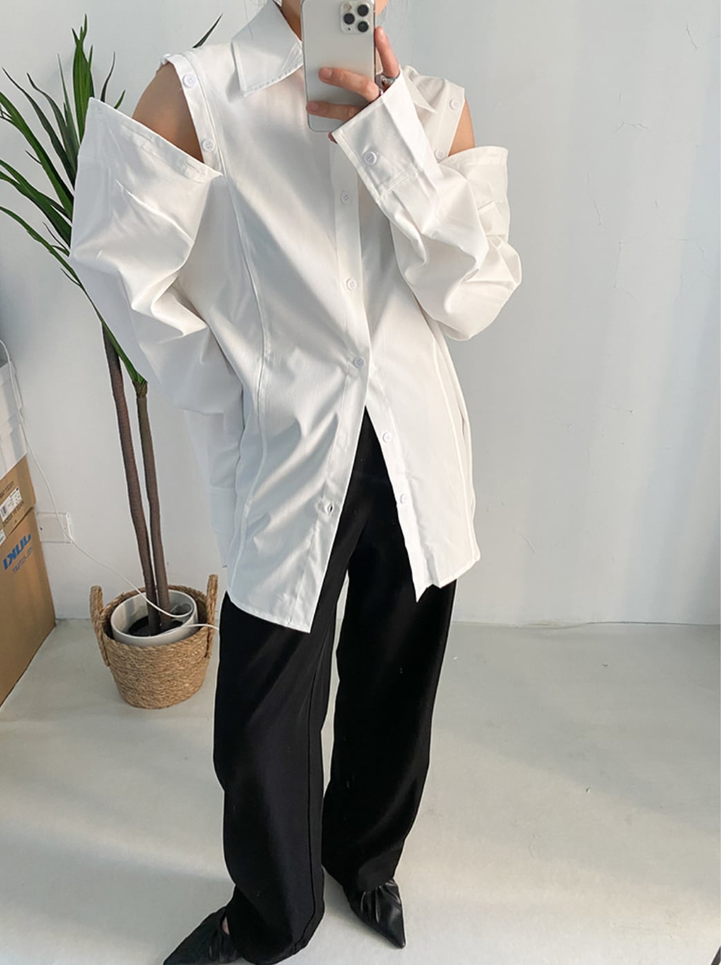 オーバーカットショルダーカッターシャツ - select store mirror meオーバーカットショルダーカッターシャツ186091653mirror meselect store mirror me186091653S