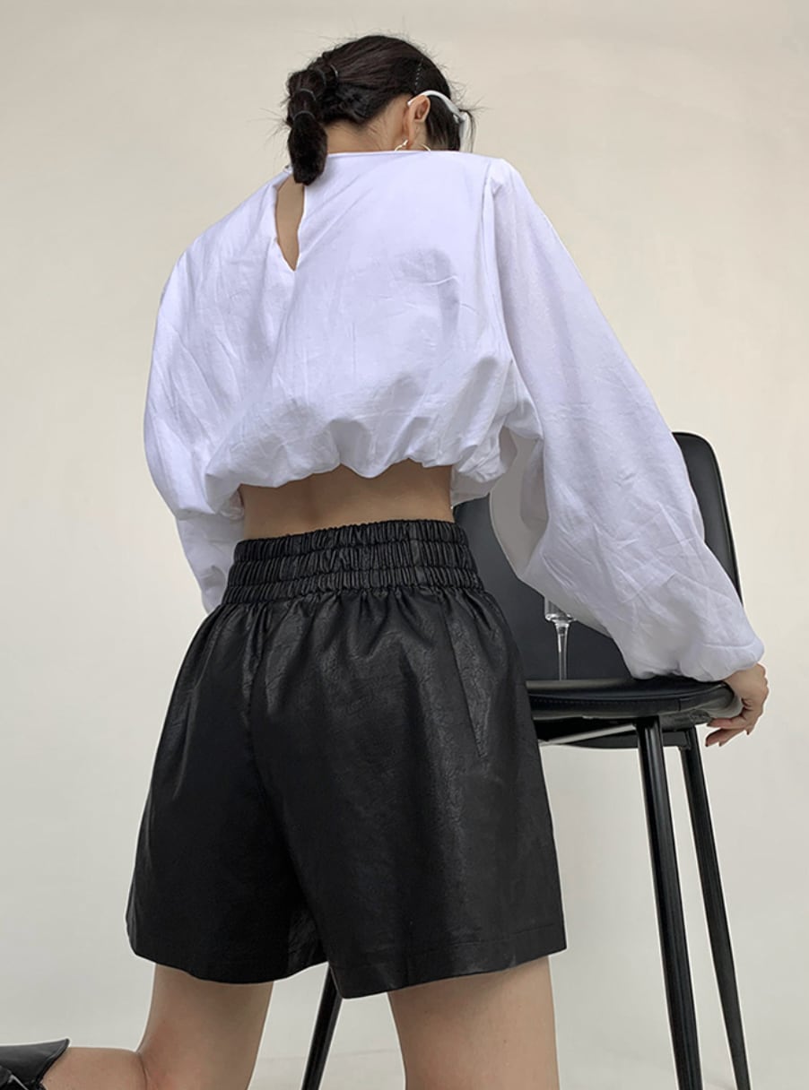 美シルエットブラックレザーハーフパンツ - select store mirror me美シルエットブラックレザーハーフパンツ189327876mirror meselect store mirror me189327876S