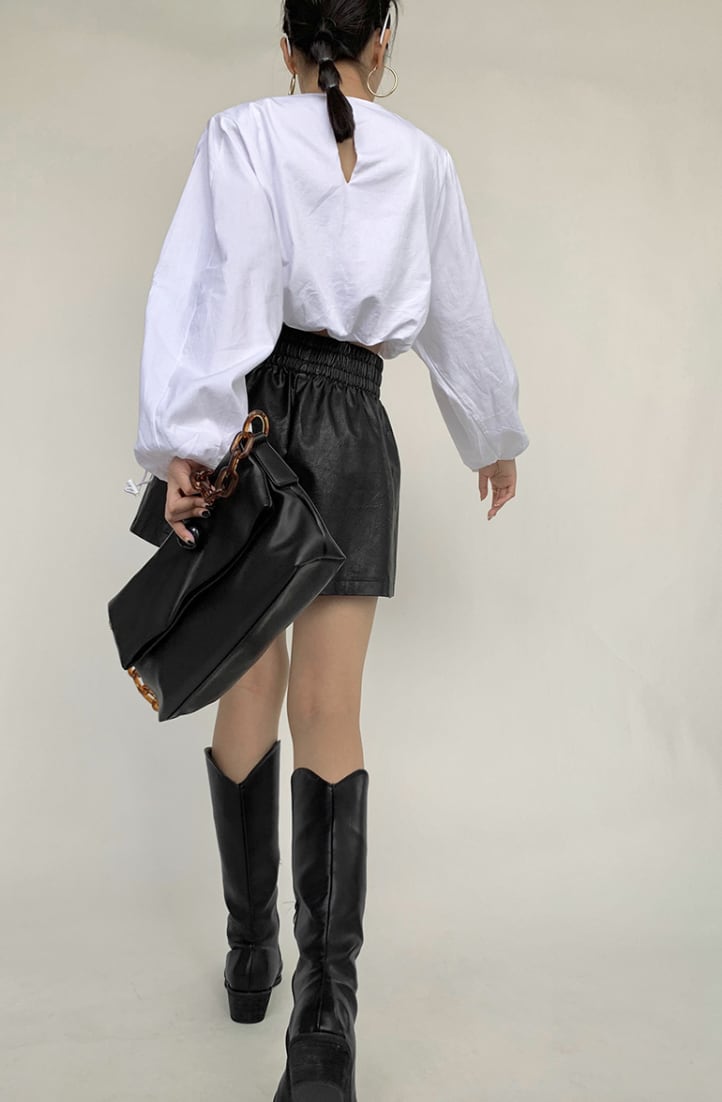 美シルエットブラックレザーハーフパンツ - select store mirror me美シルエットブラックレザーハーフパンツ189327876mirror meselect store mirror me189327876S