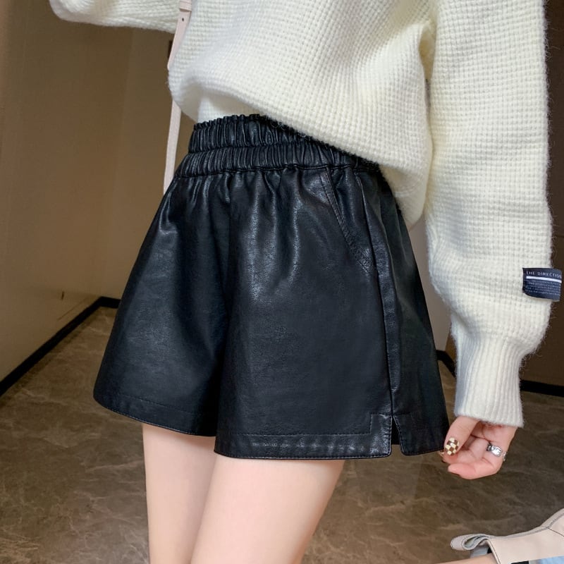 美シルエットブラックレザーハーフパンツ - select store mirror me美シルエットブラックレザーハーフパンツ189327876mirror meselect store mirror me189327876S