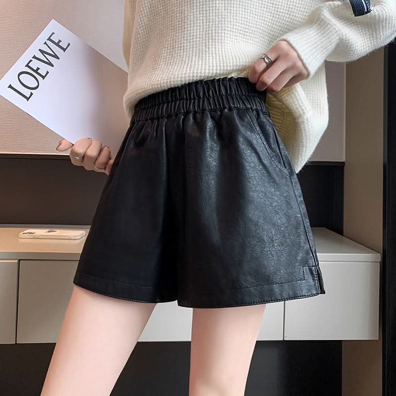 美シルエットブラックレザーハーフパンツ - select store mirror me美シルエットブラックレザーハーフパンツ189327876mirror meselect store mirror me189327876S