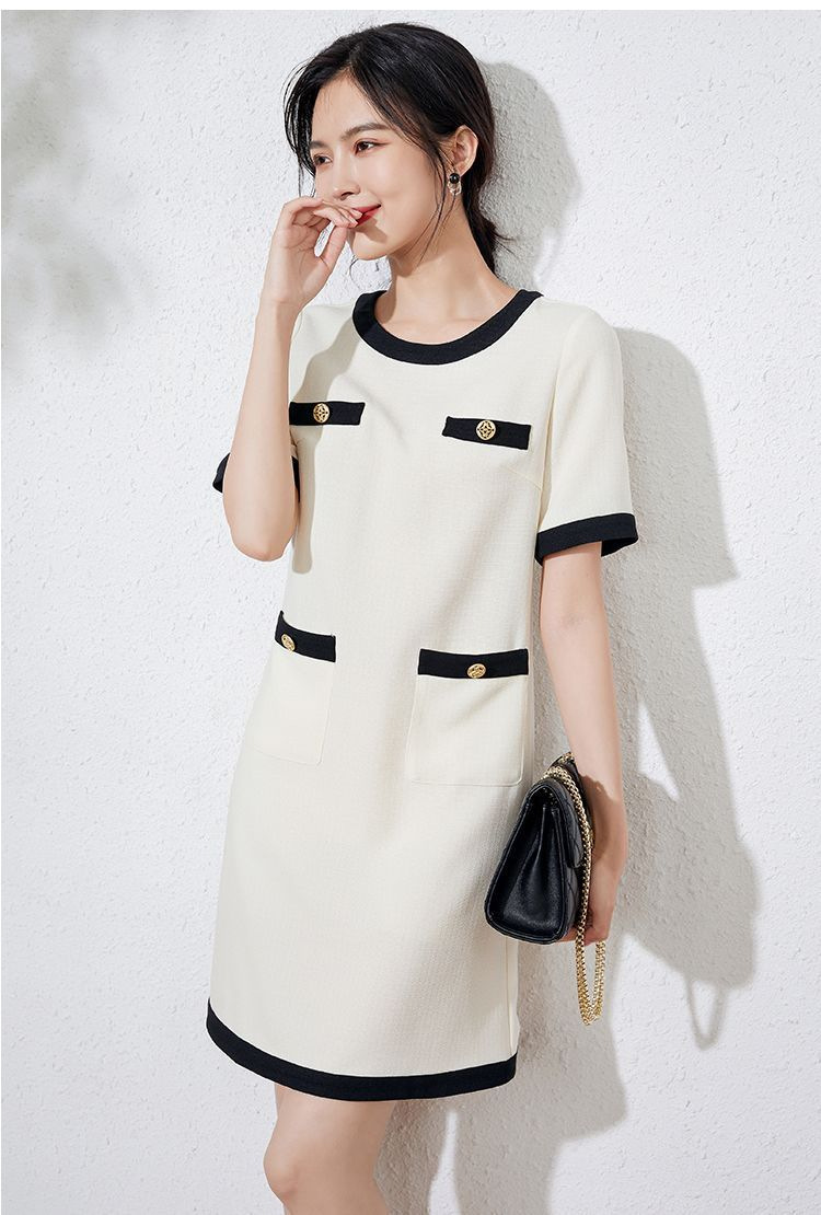 ステッチエレガントワンピース