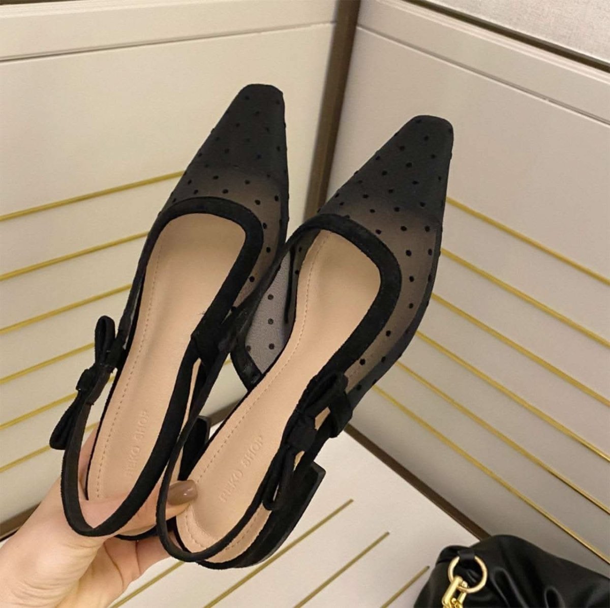 【動画あり】ストラップリボンシースルードットフラットシューズ　２色展開 - select store mirror me【動画あり】ストラップリボンシースルードットフラットシューズ　２色展開107911874mirror meselect store mirror me107911874ベージュ 22.5cm