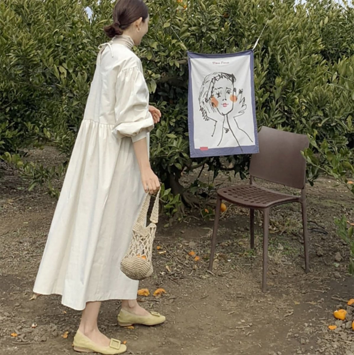 ドロップショルダーパフスリーブラフワンピース　２色展開 - select store mirror meドロップショルダーパフスリーブラフワンピース　２色展開111016132mirror meselect store mirror me111016132オフホワイト S
