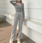 ロゴデザインスリットストレートパンツ　２色展開 - select store mirror meロゴデザインスリットストレートパンツ　２色展開124367626mirror meselect store mirror me124367626ホワイト XS
