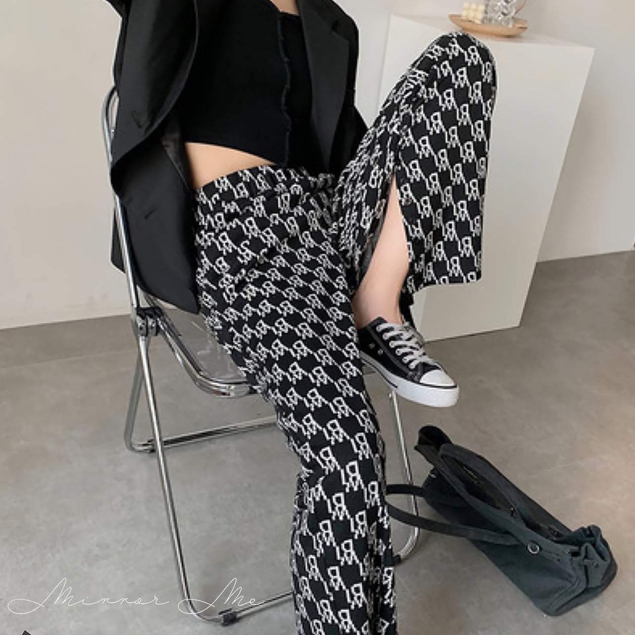 ロゴデザインスリットストレートパンツ　２色展開 - select store mirror meロゴデザインスリットストレートパンツ　２色展開124367626mirror meselect store mirror me124367626ホワイト XS
