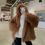 【動画あり】フード付きルーズシルエットボリュームファーコート　２色展開 - select store mirror me【動画あり】フード付きルーズシルエットボリュームファーコート　２色展開152423342mirror meselect store mirror me152423342ブラウン S