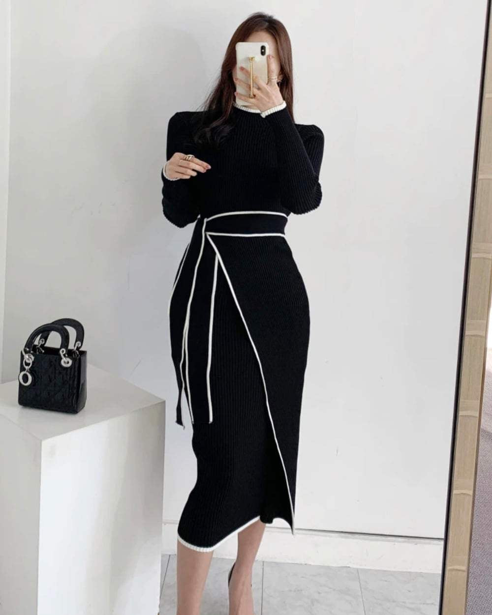 【動画あり】バイカラーラインウエストリボンワンピース　２色展開 - select store mirror me【動画あり】バイカラーラインウエストリボンワンピース　２色展開155937544mirror meselect store mirror me155937544ベージュ