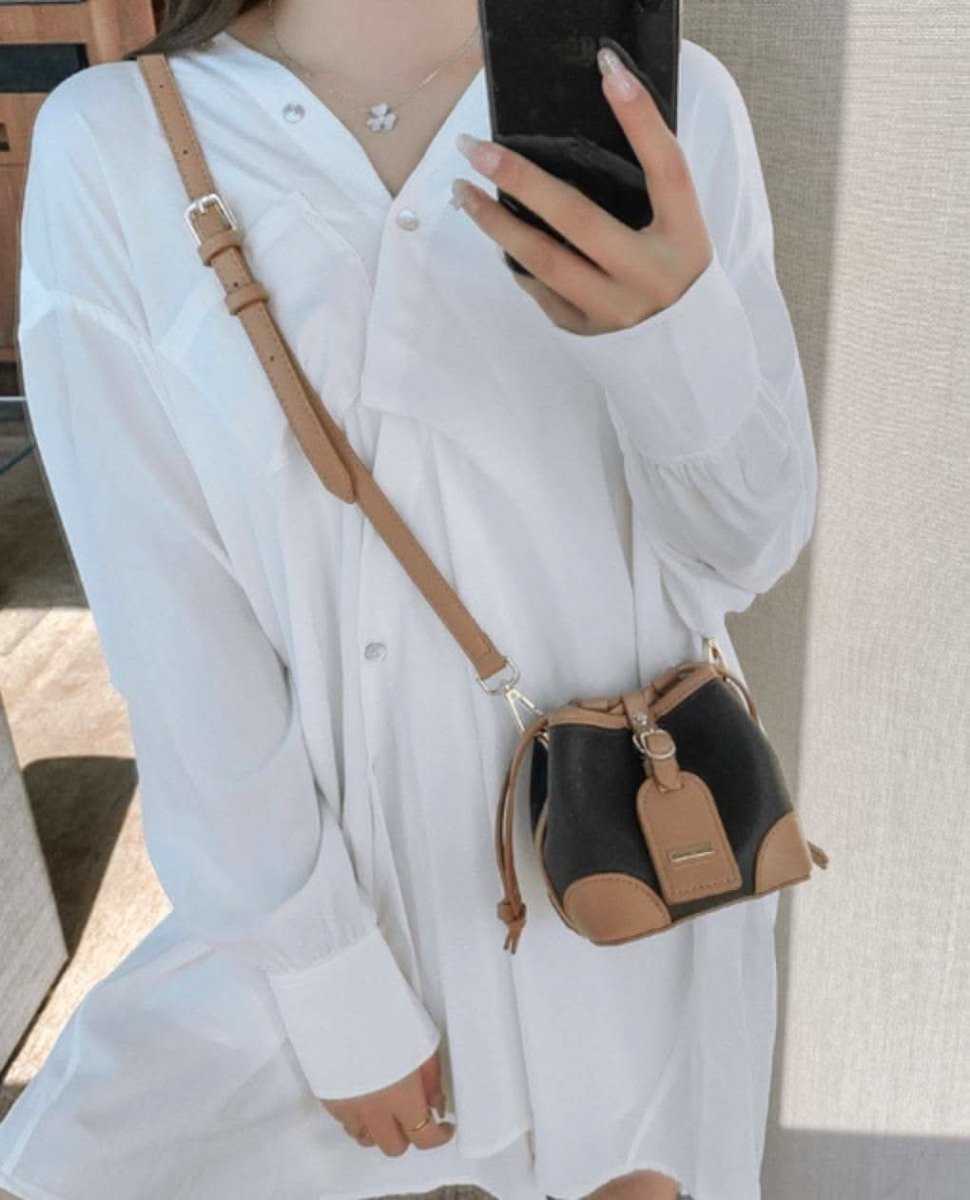 切り替えレザー巾着ショルダーバッグ　２色展開 - select store mirror me切り替えレザー巾着ショルダーバッグ　２色展開159790498mirror meselect store mirror me159790498ホワイト（小サイズ）