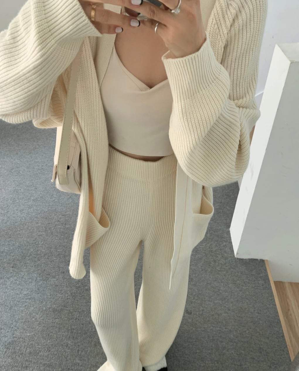 ロングカーディガン＆ワイドパンツリブニットセットアップ　２色展開 - select store mirror meロングカーディガン＆ワイドパンツリブニットセットアップ　２色展開159958662mirror meselect store mirror me159958662ホワイト