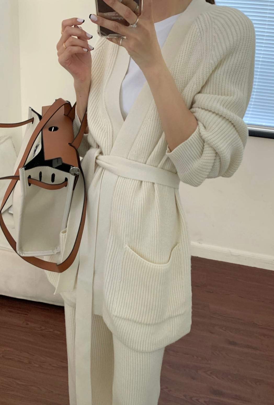ロングカーディガン＆ワイドパンツリブニットセットアップ　２色展開 - select store mirror meロングカーディガン＆ワイドパンツリブニットセットアップ　２色展開159958662mirror meselect store mirror me159958662ホワイト