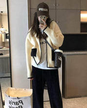 【動画あり】コントラストカラーフロントジップハイネックパーカー　２色展開 - select store mirror me【動画あり】コントラストカラーフロントジップハイネックパーカー　２色展開160874769mirror meselect store mirror me160874769クリームホワイト