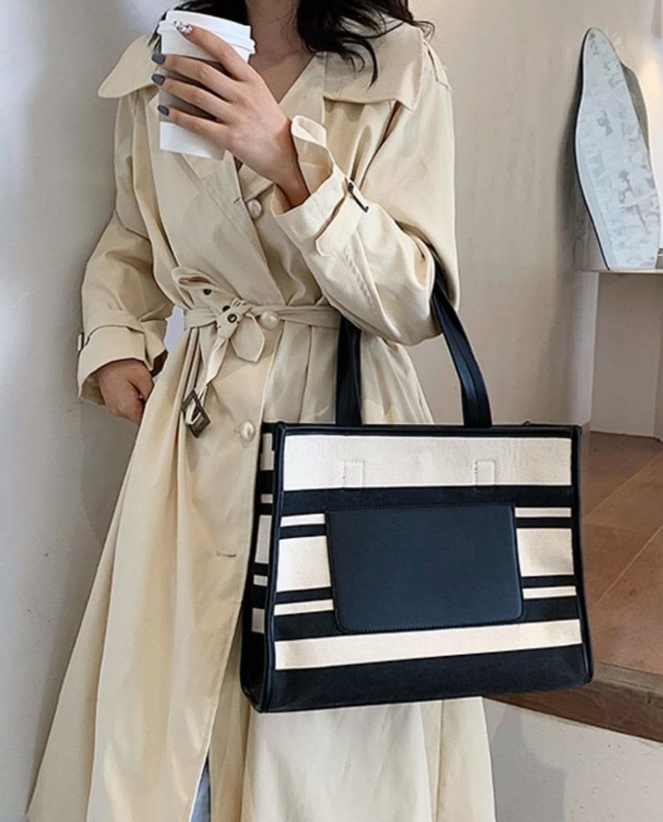 【動画あり】切り替えレザーポケットボーダートートバッグ　２種展開 - select store mirror me【動画あり】切り替えレザーポケットボーダートートバッグ　２種展開162335058mirror meselect store mirror me162335058小サイズ
