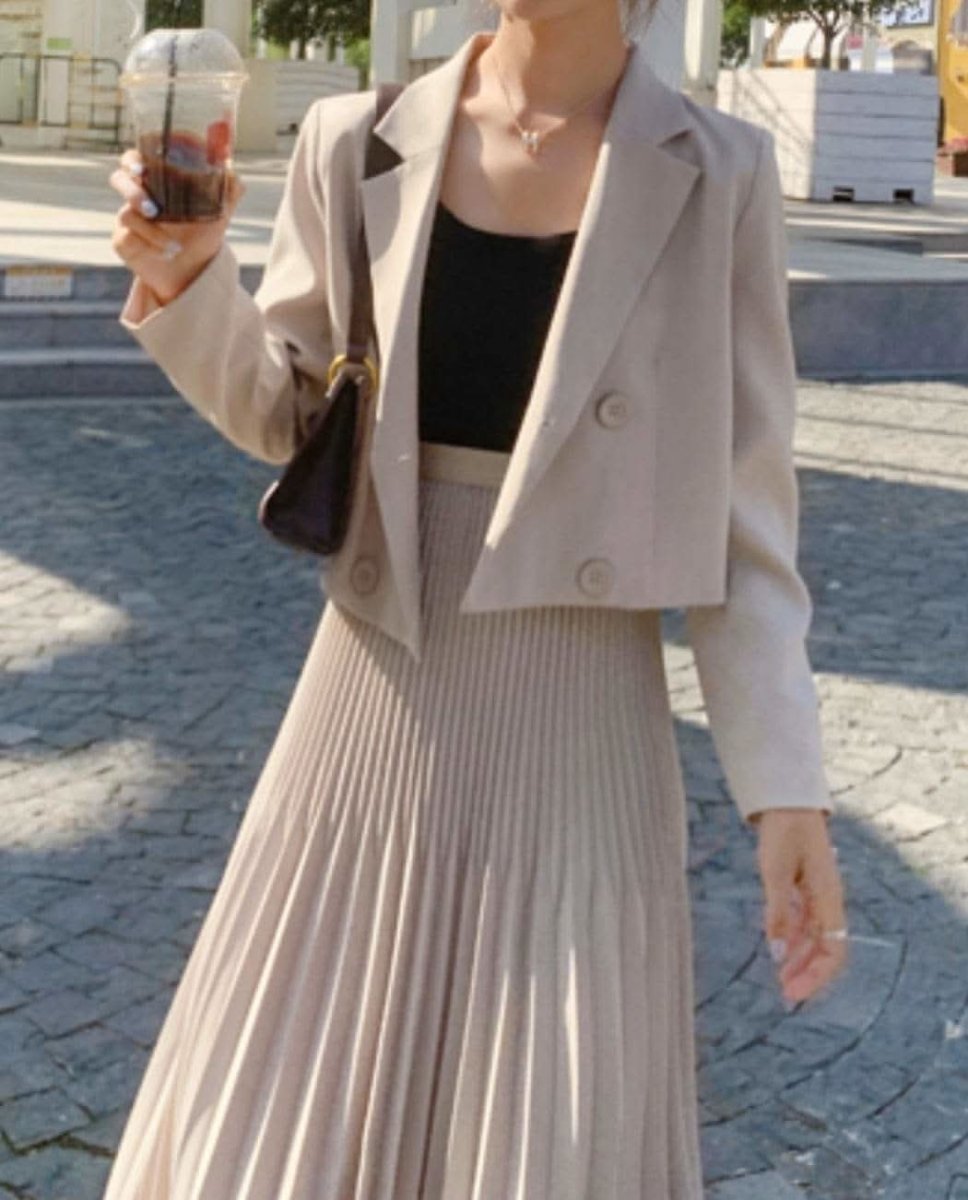 【動画あり】ショート丈ジャケット＆ミックスプリーツスカートセットアップ　２色展開 - select store mirror me【動画あり】ショート丈ジャケット＆ミックスプリーツスカートセットアップ　２色展開164652981mirror meselect store mirror me164652981ベージュ S