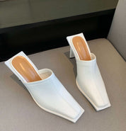 【動画あり】スクエアデザインヒールミュール　２色展開 - select store mirror me【動画あり】スクエアデザインヒールミュール　２色展開169255779mirror meselect store mirror me169255779ホワイト22.5cm