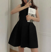 【動画あり】バックオープンフレアワンピース　２色展開 - select store mirror me【動画あり】バックオープンフレアワンピース　２色展開175868033mirror meselect store mirror me175868033ベージュS