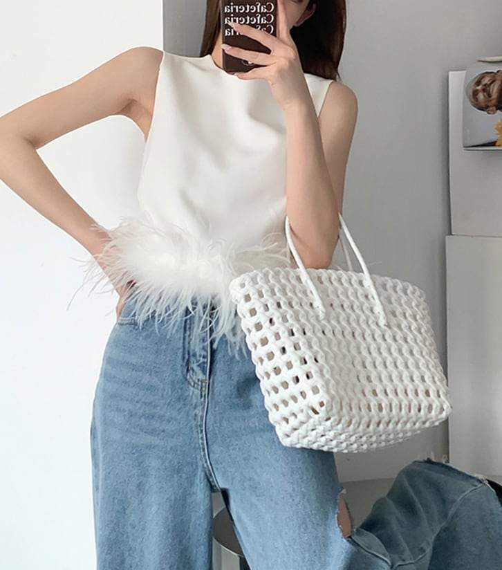 ＜インスタグラマー様ご愛用＞【動画あり】フェザーノースリーブトップス　 ２色展開 - select store mirror me＜インスタグラマー様ご愛用＞【動画あり】フェザーノースリーブトップス　 ２色展開177960935mirror meselect store mirror me177960935ホワイトS