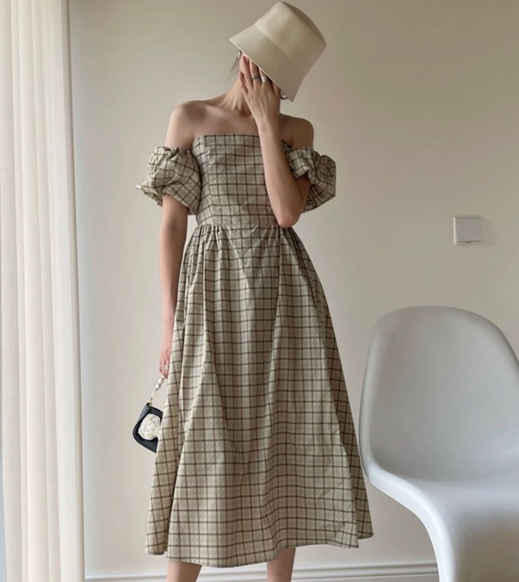 【動画あり】チェックオフショルダーフレアワンピース　２色展開 - select store mirror me【動画あり】チェックオフショルダーフレアワンピース　２色展開179963805mirror meselect store mirror me179963805ベージュS