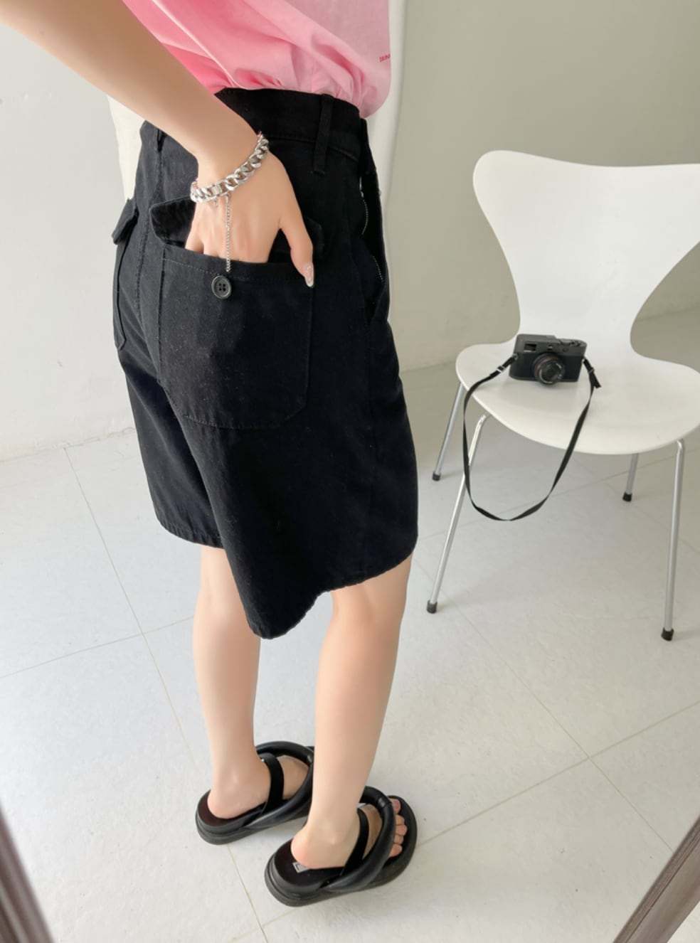 ＜サイズ展開豊富＞【動画あり】美シルエットマニッシュハーフパンツ　２色展開 - select store mirror me＜サイズ展開豊富＞【動画あり】美シルエットマニッシュハーフパンツ　２色展開186092393mirror meselect store mirror me186092393ベージュS