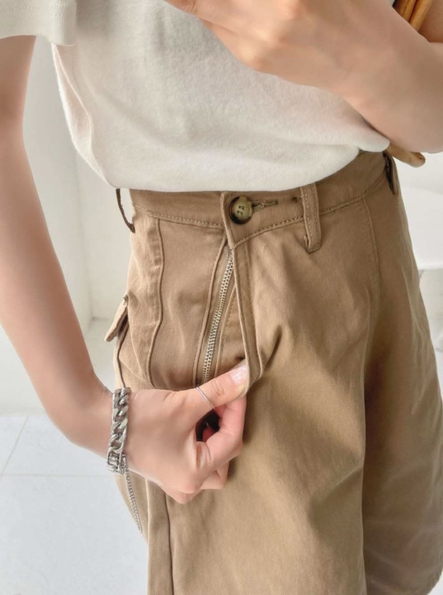＜サイズ展開豊富＞【動画あり】美シルエットマニッシュハーフパンツ　２色展開 - select store mirror me＜サイズ展開豊富＞【動画あり】美シルエットマニッシュハーフパンツ　２色展開186092393mirror meselect store mirror me186092393ベージュS