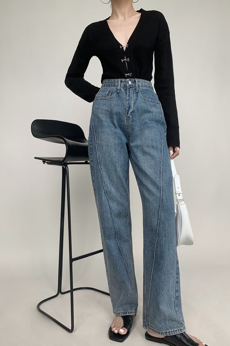 斜めライン入り美ラインストレートデニムパンツ　２色展開 - select store mirror me斜めライン入り美ラインストレートデニムパンツ　２色展開188902455mirror meselect store mirror me188902455ブルーS