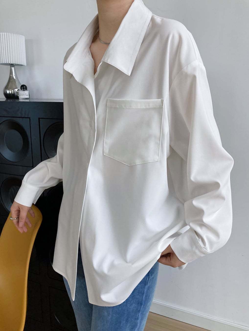 【動画あり】ゆるシルエットカッターシャツ　２色展開 - select store mirror me【動画あり】ゆるシルエットカッターシャツ　２色展開189789481mirror meselect store mirror me189789481ホワイトS