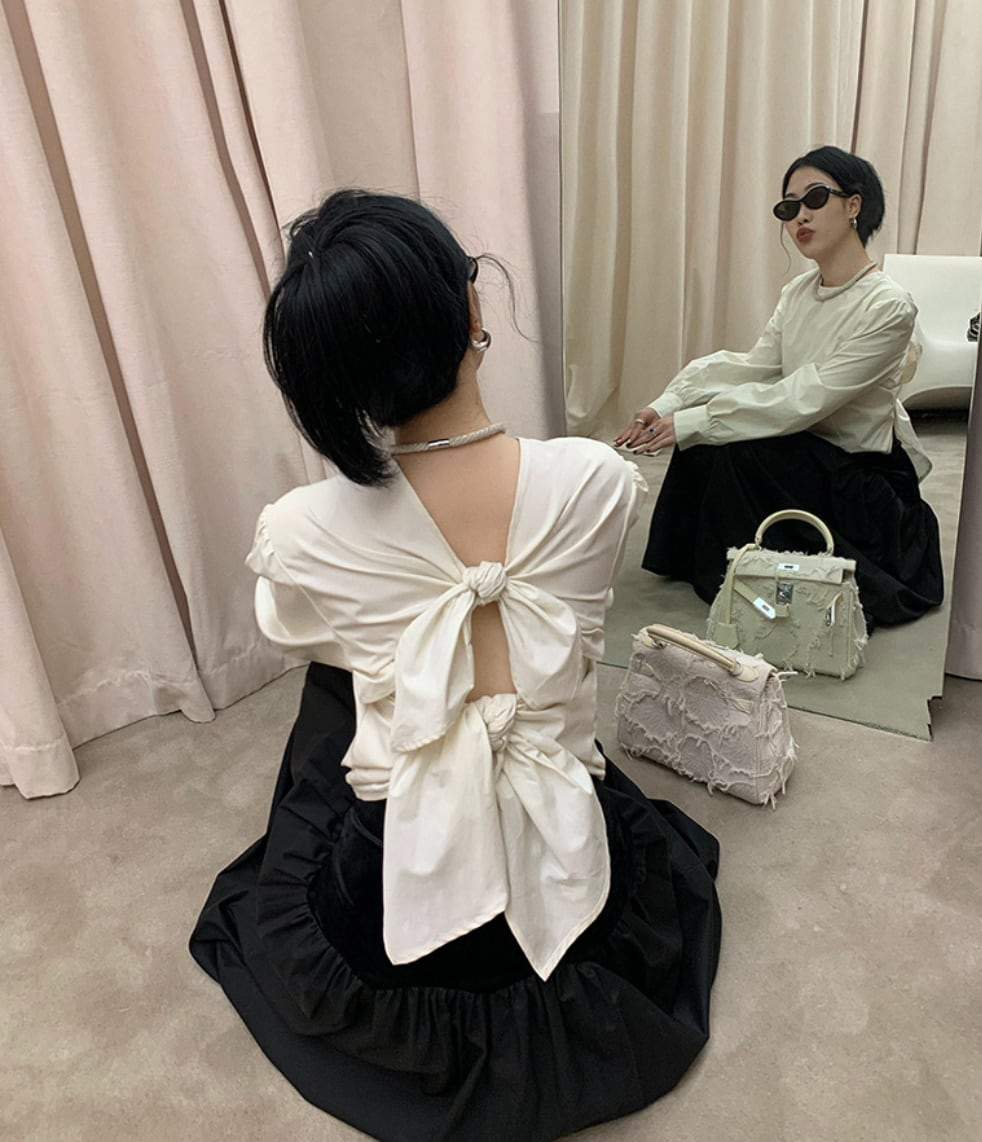 【動画あり】バックダブルリボンロングスリーブトップス　２色展開 - select store mirror me【動画あり】バックダブルリボンロングスリーブトップス　２色展開191019993mirror meselect store mirror me191019993アイボリー