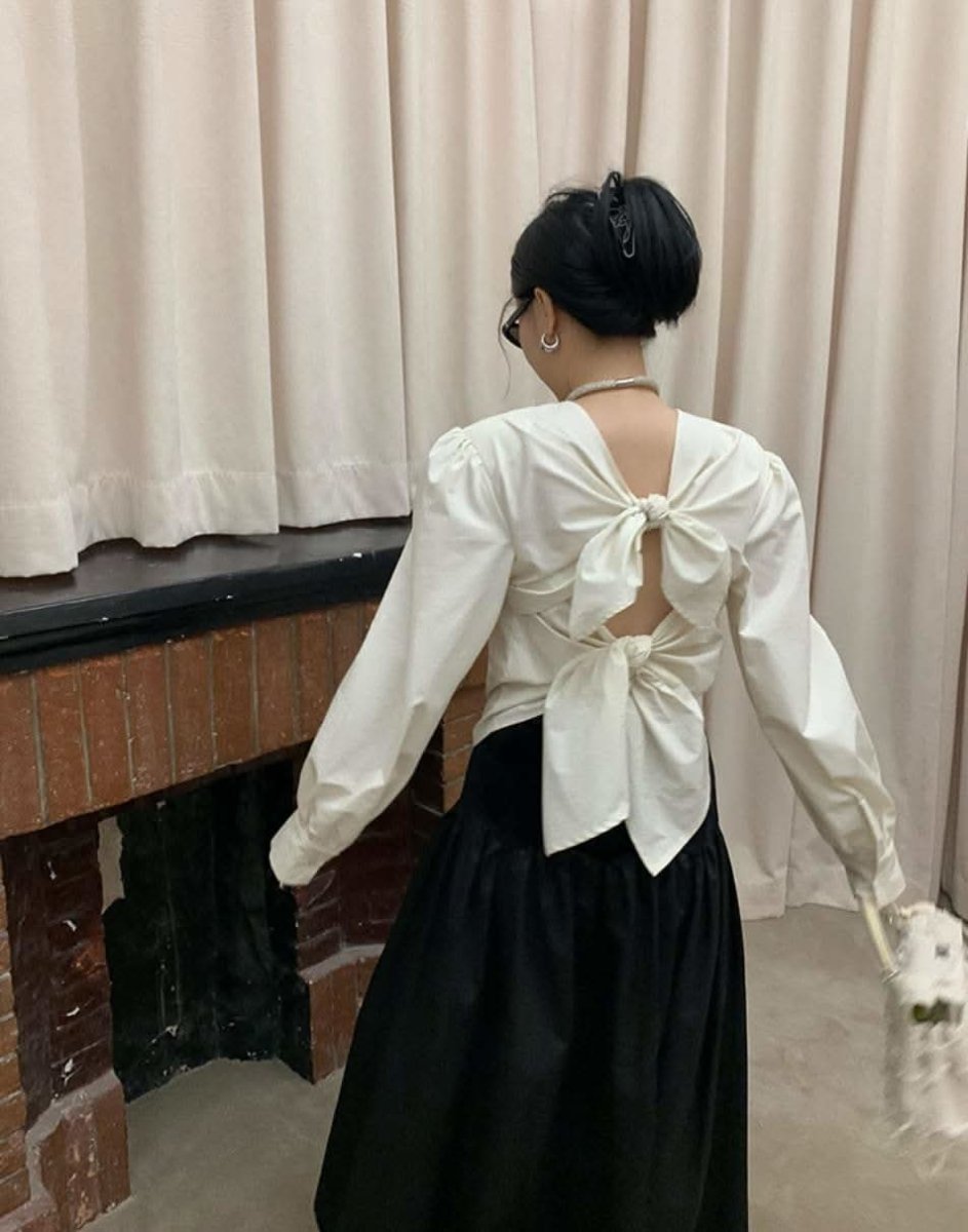 【動画あり】バックダブルリボンロングスリーブトップス　２色展開 - select store mirror me【動画あり】バックダブルリボンロングスリーブトップス　２色展開191019993mirror meselect store mirror me191019993アイボリー