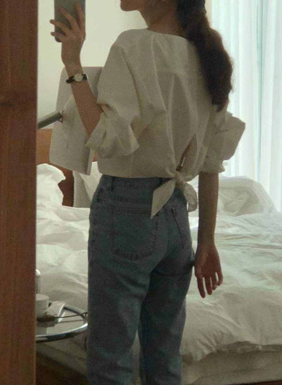 【動画あり】バックリボンラウンドネックブラウス　２色展開 - select store mirror me【動画あり】バックリボンラウンドネックブラウス　２色展開191451933mirror meselect store mirror me191451933ホワイト