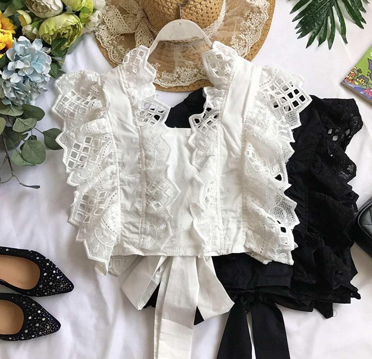 ＜ブラック即納＞バックリボンフリルレースショルダーコットントップス　２色展開 - select store mirror me＜ブラック即納＞バックリボンフリルレースショルダーコットントップス　２色展開194553645mirror meselect store mirror me194553645ホワイト