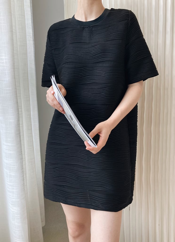 ウェーブデコデザインミニワンピース　２色展開 - select store mirror meウェーブデコデザインミニワンピース　２色展開198666373mirror meselect store mirror me198666373ホワイトS