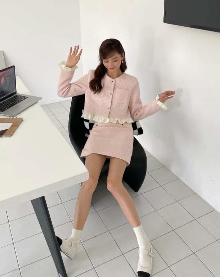 【動画あり】春カラーツイードフリルスカートセットアップ　２色展開 - select store mirror me【動画あり】春カラーツイードフリルスカートセットアップ　２色展開199273216mirror meselect store mirror me199273216ピンクS