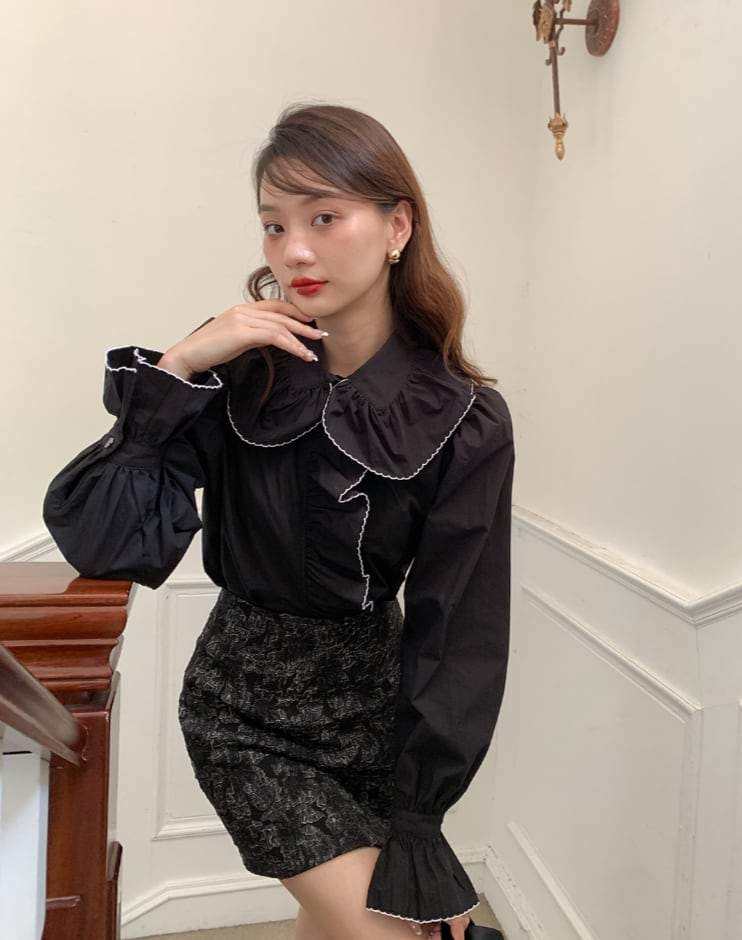 【動画あり】バイカラーフロントビッグフリルブラウス　２色展開 - select store mirror me【動画あり】バイカラーフロントビッグフリルブラウス　２色展開199280809mirror meselect store mirror me199280809ホワイトS
