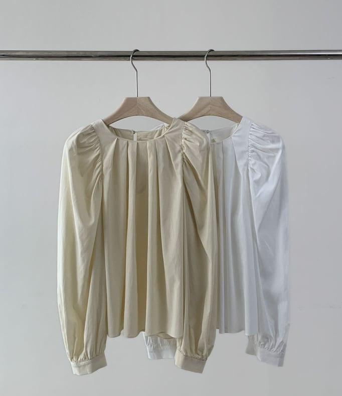 【動画あり】シェーリングパフロングスリーブブラウス　２色展開 - select store mirror me【動画あり】シェーリングパフロングスリーブブラウス　２色展開200252157mirror meselect store mirror me200252157ホワイト