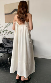 華奢ラインオープンロングワンピース　２色展開 - select store mirror me華奢ラインオープンロングワンピース　２色展開201146034mirror meselect store mirror me201146034ホワイト