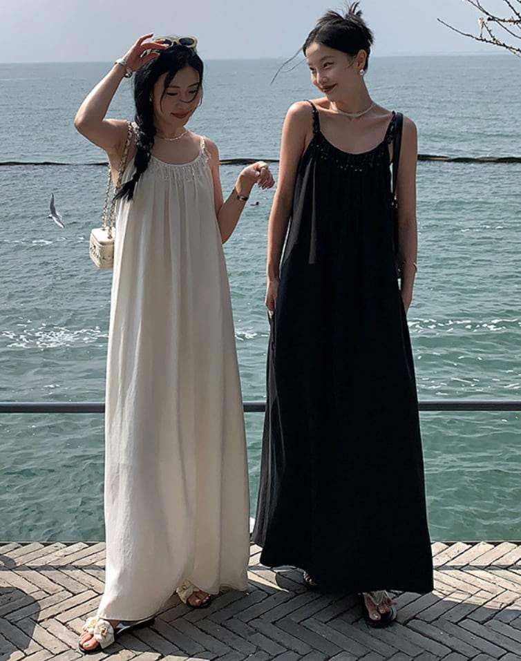 【動画あり】フリンジビジューリラックスマキシワンピース　２色展開 - select store mirror me【動画あり】フリンジビジューリラックスマキシワンピース　２色展開202417458mirror meselect store mirror me202417458ホワイトS