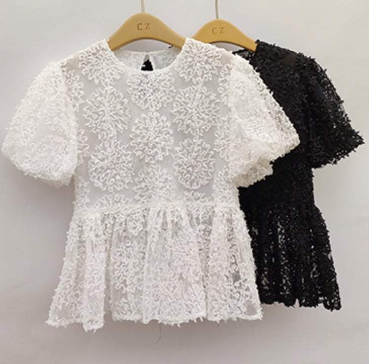 【動画あり】立体フラワーサークルレースブラウス　２色展開 - select store mirror me【動画あり】立体フラワーサークルレースブラウス　２色展開204452633mirror meselect store mirror me204452633ホワイト