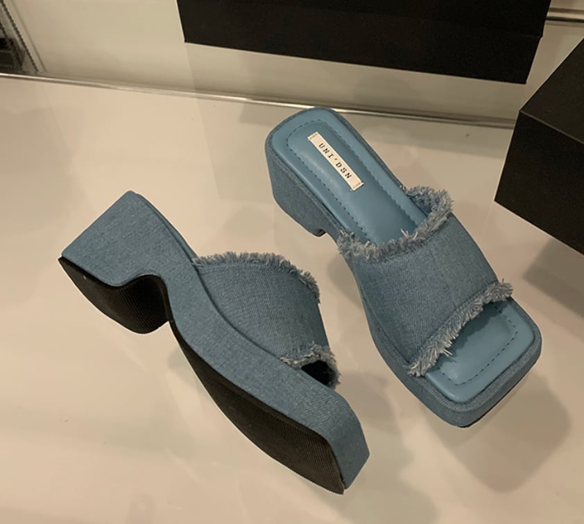 フリンジデニムチャンキーサンダル　２色展開 - select store mirror meフリンジデニムチャンキーサンダル　２色展開206544064mirror meselect store mirror me206544064ブルー22.5cm
