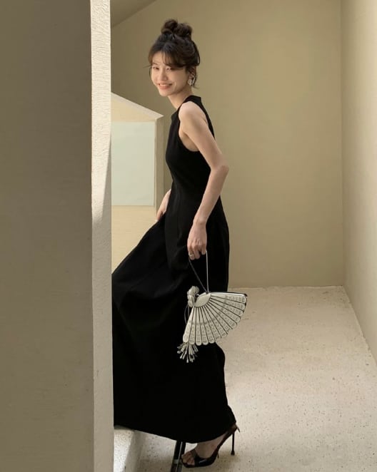 【大人気】ワッフルタンク美シルエットロングワンピース　２色展開 - select store mirror me【大人気】ワッフルタンク美シルエットロングワンピース　２色展開206553665mirror meselect store mirror me206553665ホワイトS