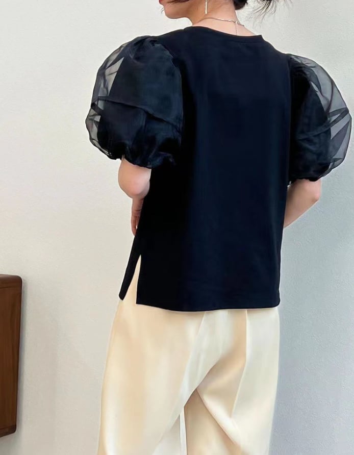 【おすすめ】オーガンジーパフスリーブラウンドトップス　２色展開 - select store mirror me【おすすめ】オーガンジーパフスリーブラウンドトップス　２色展開207016104mirror meselect store mirror me207016104ホワイト