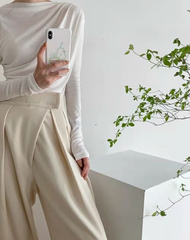 フロントデザインタック美シルエットワイドパンツ　２色展開 - select store mirror meフロントデザインタック美シルエットワイドパンツ　２色展開211855653mirror meselect store mirror me211855653アイボリーS