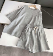 ＜ベージュ２点即納＞ルーズデザインラフシルエットセットアップ　３色展開 - select store mirror me＜ベージュ２点即納＞ルーズデザインラフシルエットセットアップ　３色展開194553875mirror meselect store mirror me194553875【即納】ベージュ