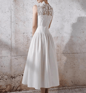 【2025春夏新作】繊細レース　プリーツタック ホワイトワンピース - select store mirror me【2025春夏新作】繊細レース　プリーツタック ホワイトワンピースselect store mirror meselect store mirror meS