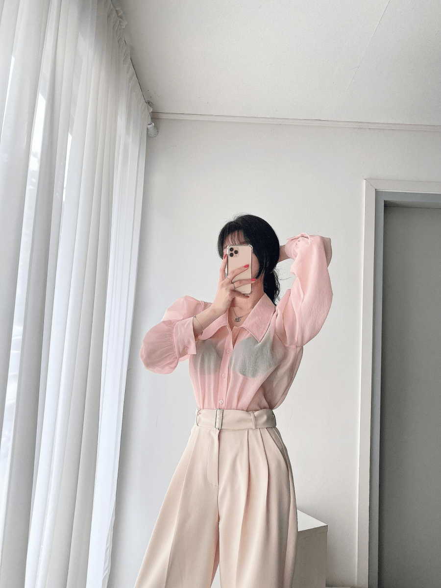 【2025春夏新作】フェミニンシアーシャツ　2色展開 - select store mirror me【2025春夏新作】フェミニンシアーシャツ　2色展開select store mirror meselect store mirror meブラック