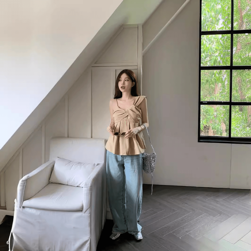 【2025春夏新作】アシンメトリーワンショルダーデザイントップス 3色展開 - select store mirror me【2025春夏新作】アシンメトリーワンショルダーデザイントップス 3色展開select store mirror meselect store mirror meカーキS