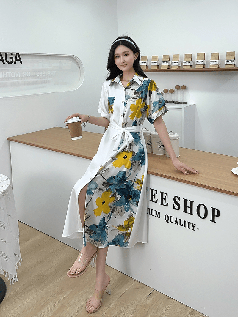 【2025春夏新作】バイカラーフレアシャツワンピース【8色展開】 - select store mirror me【2025春夏新作】バイカラーフレアシャツワンピース【8色展開】select store mirror meselect store mirror meホワイト×フラワー